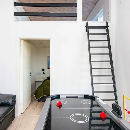 10 Person In Sjolund-by Traum Vakantiehuis
