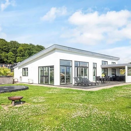 Hébergement de vacances 10 Person In Sjolund-by Traum *